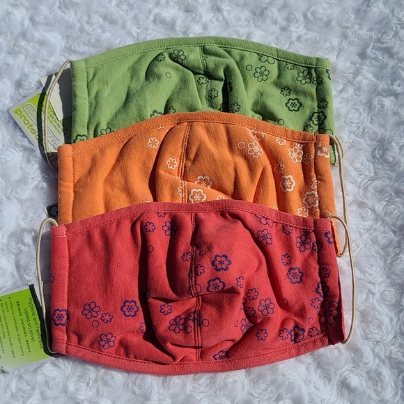 Set of 3 adult flowers print Hikosen Cara Masks - Picture 1 of 8